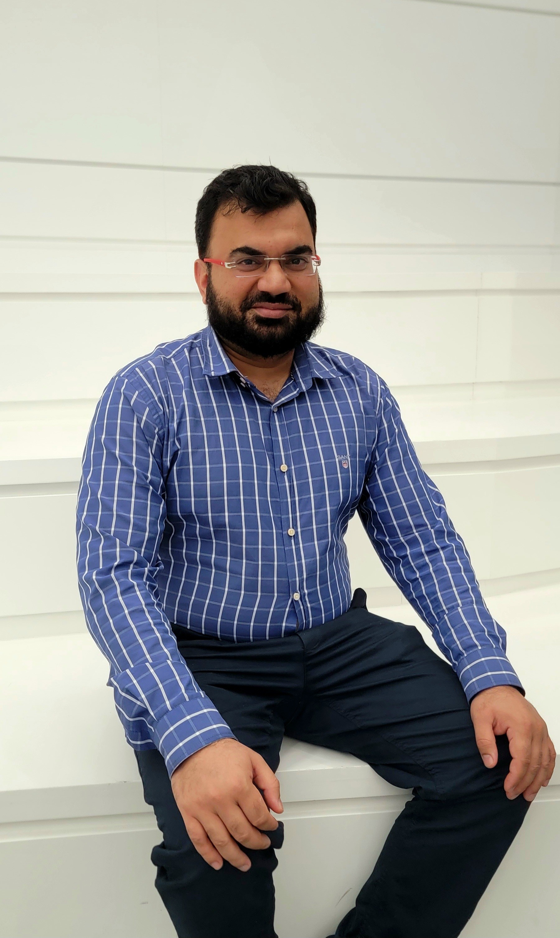 Dr. Muhammad, AZHAR | Department of Applied Data Science, Hong Kong ...